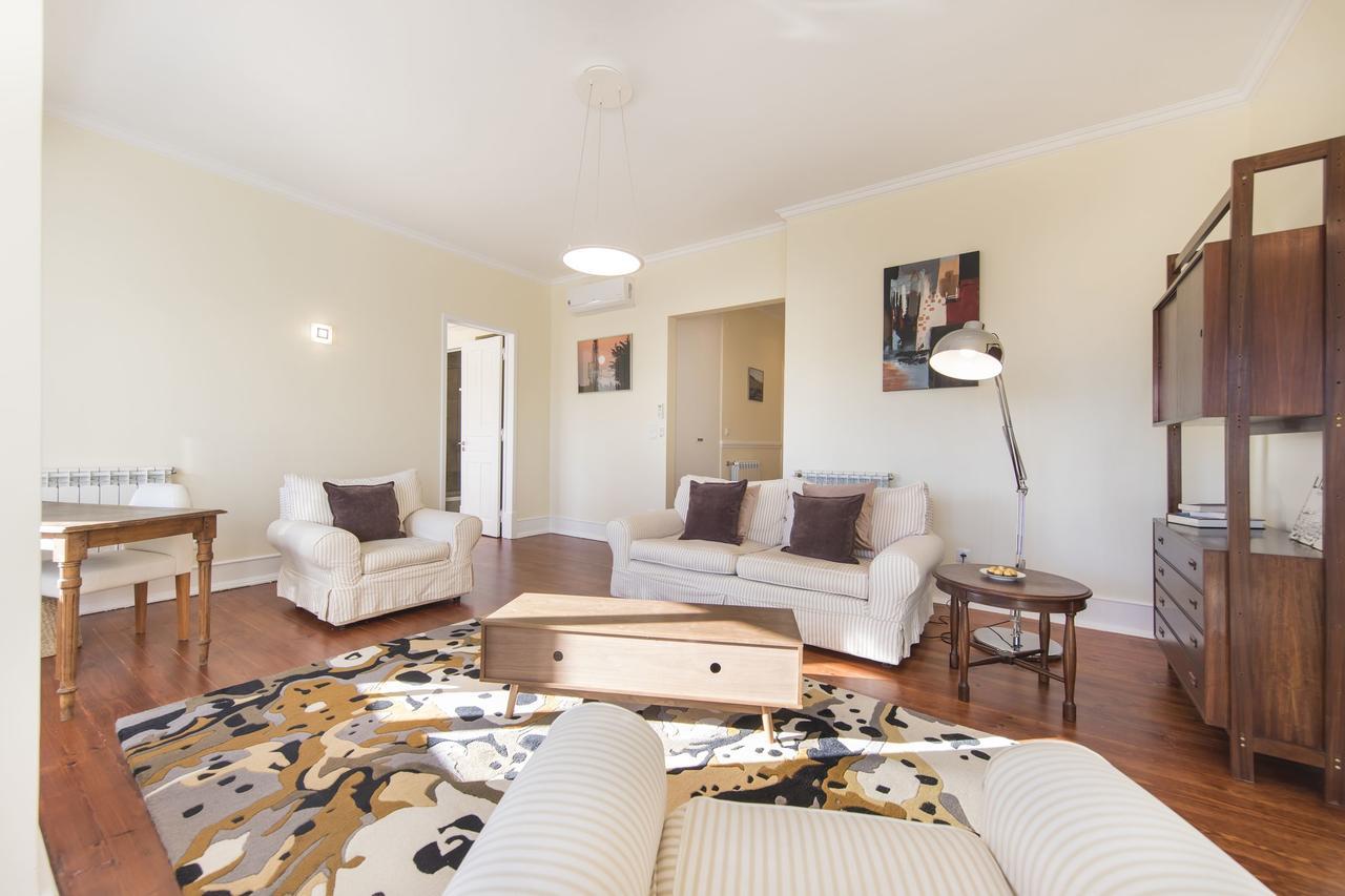 Spacious 4Bdr River View Apartment Lisbon Luaran gambar